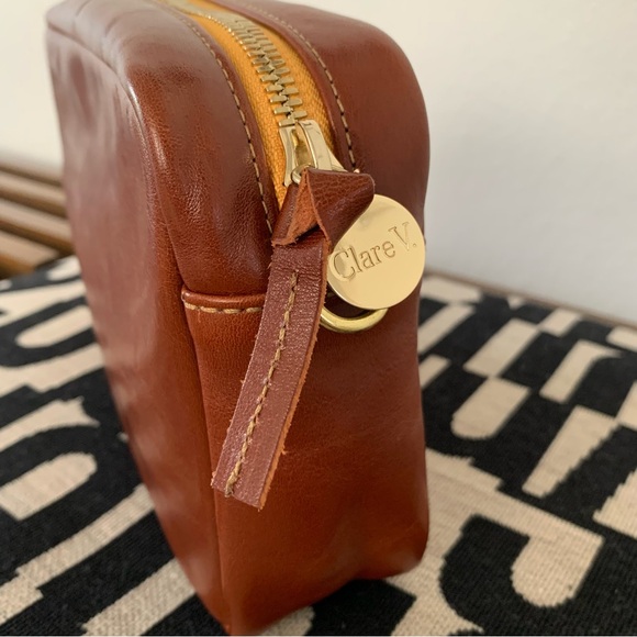 Clare V Midi Sac Crossbody Bag - Picture 4 of 10